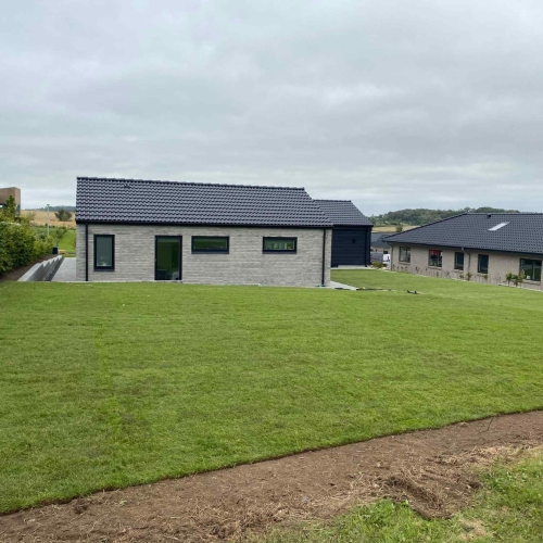 Haveanlæg ved nyopført hus i Viborg